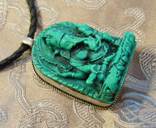 Schönes BUDDHA AMULETT Ganesha TÜRKIS aus Nepal